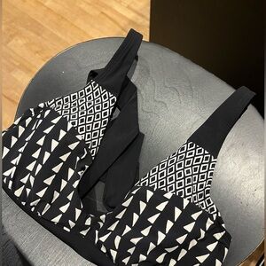 Black and white high-waisted bikini